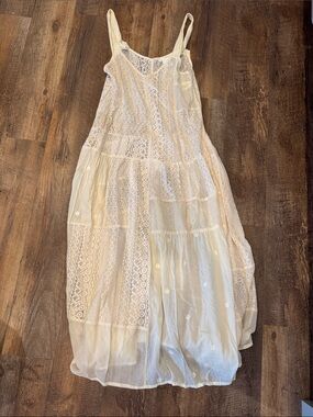 Anthropologie Boho Lace Patchwork Maxi Dress in Cream xs/ small
